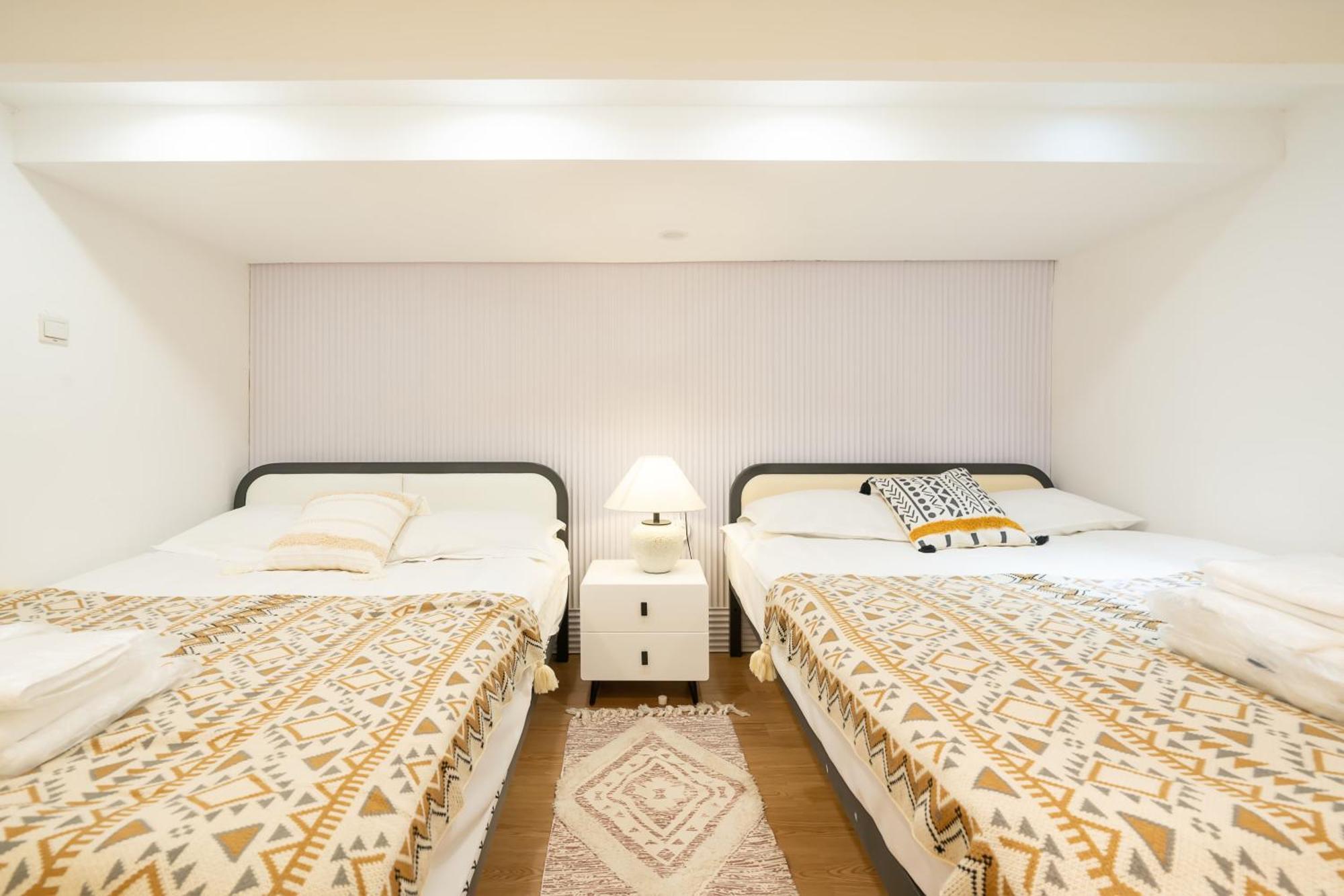 Shanghai Downtown Yi Du B&B - Near South Shaanxi Road Metro Station 600Meters Exterior foto